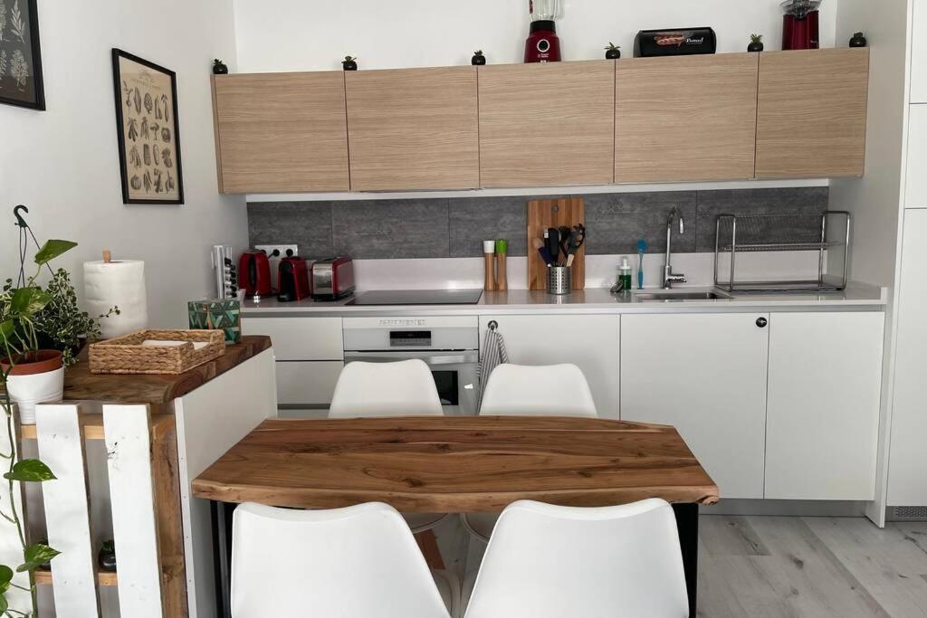 Apartamento De Lujo Con Piscina En Тарифа Екстериор снимка